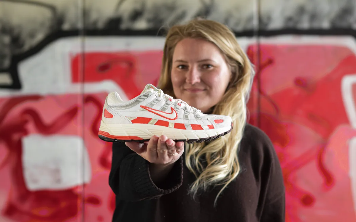 1.nike-p-6000-wmns-picante-red