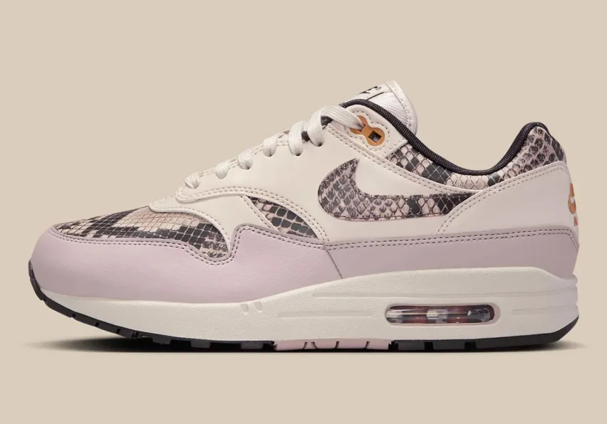 Кроссовки Nike Air Max 1 '87 Wmns «Snakeskin» - это обязательный атрибут весны 2025 года