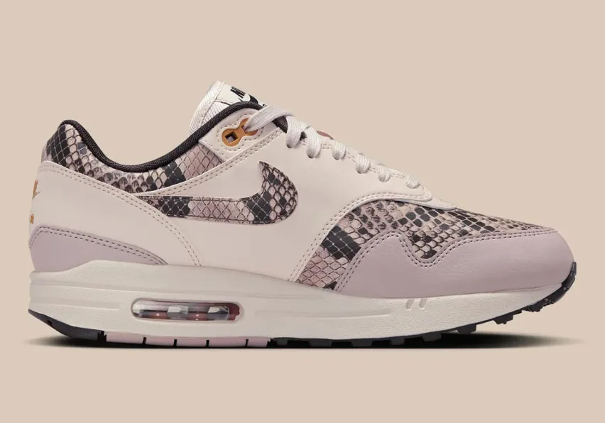 Кроссовки Nike Air Max 1 '87 Wmns «Snakeskin» - это обязательный атрибут весны 2025 года