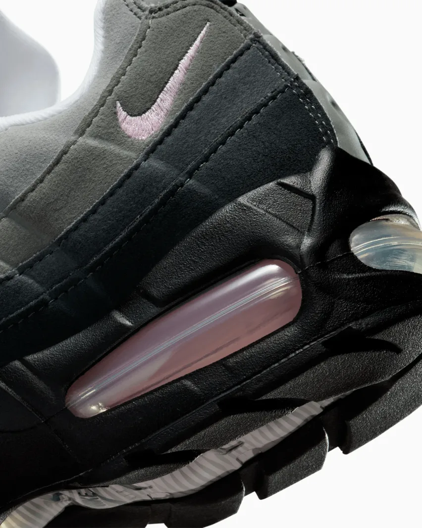 Кроссовки Nike Air Max 95 OG «Pink Foam» поступят в продажу 25 апреля с Big Bubble