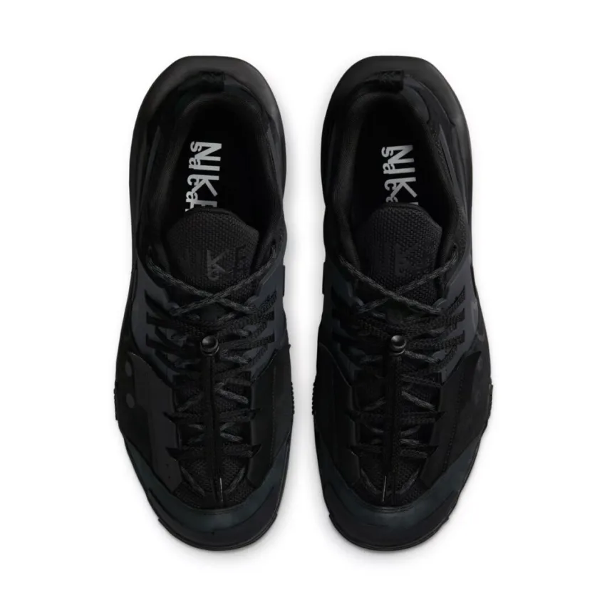 9 мая, в пятницу, Nike и Sacai выпустят новые кроссовки Zegamadome в трёх ярких расцветках
