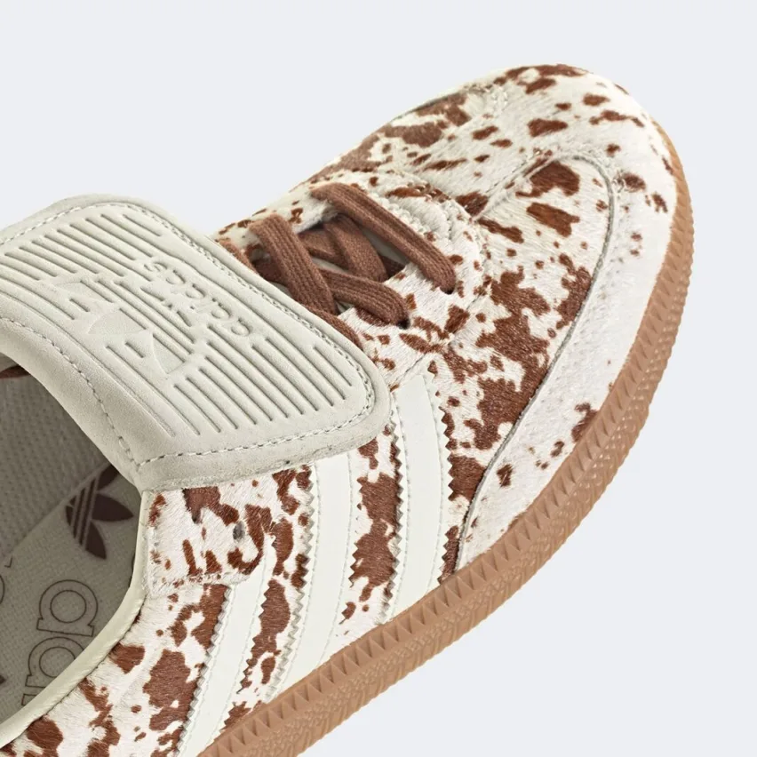 Adidas делает ставку на популярный коровий принт и выпустит две новые модели Samba «Cow Print» этим летом