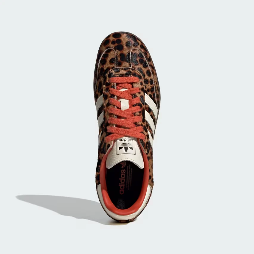 От бутс к кроссовкам - Adidas Samba OG "Preloved Red Cheetah"