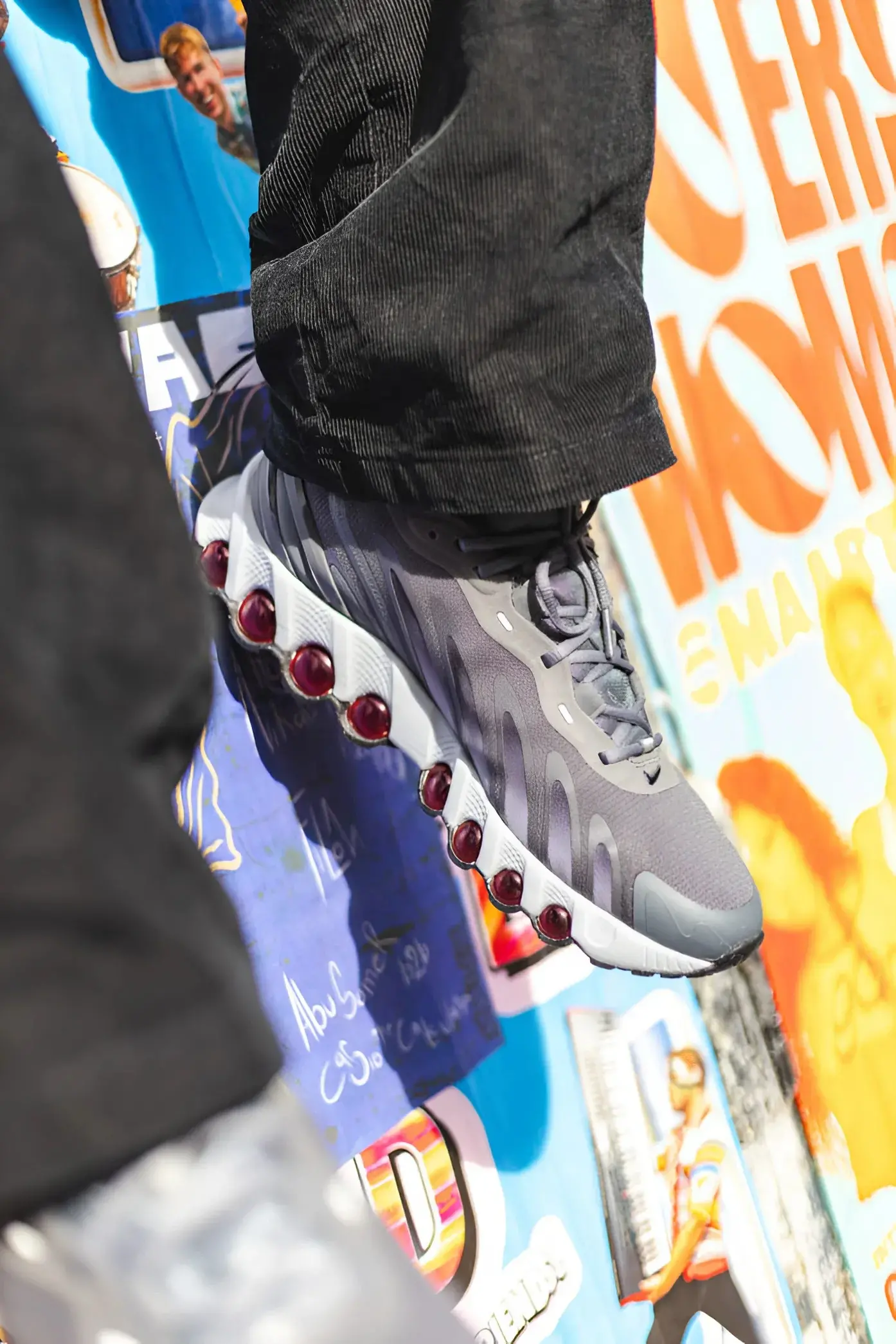 Кроссовки Nike Air Max Dn8 сочетают в себе лучшее из образа жизни и производительности