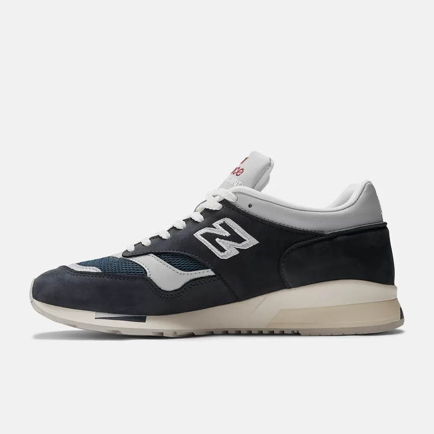 New Balance выпустил модели Made in UK 991v2 и 1500 в синей расцветке «Total Eclipse»