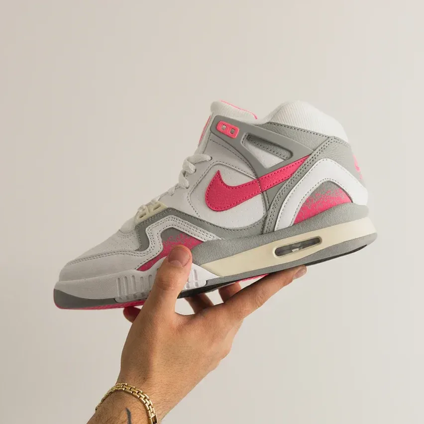Ретро-вдохновение 90-х: кроссовки Nike Air Tech Challenge II «Racer Pink»