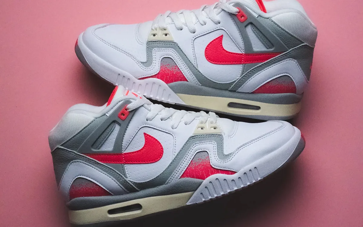 Nike-Air-Tech-Challenge-II-Racer-Pink
