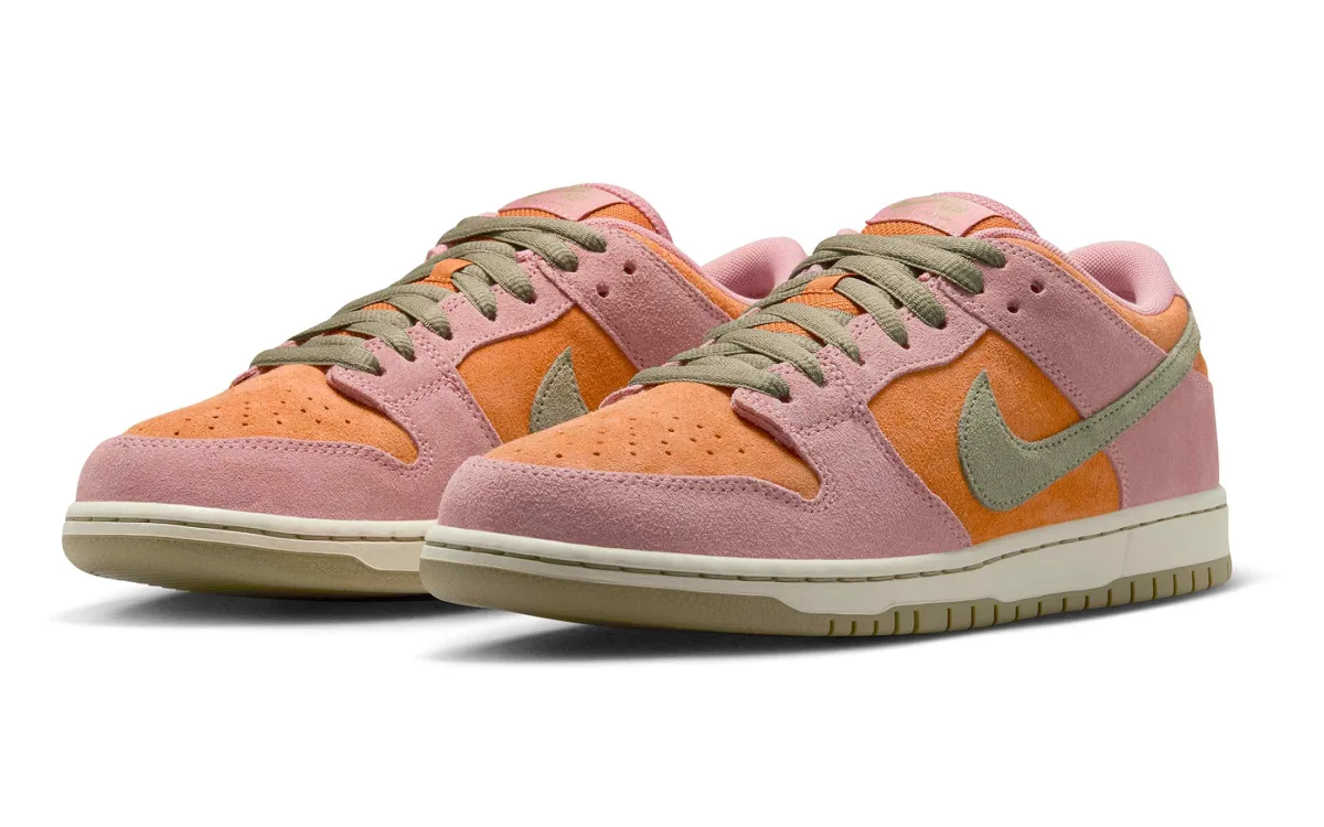 Летняя новинка: Nike SB Dunk Low Pro «Red Stardust»