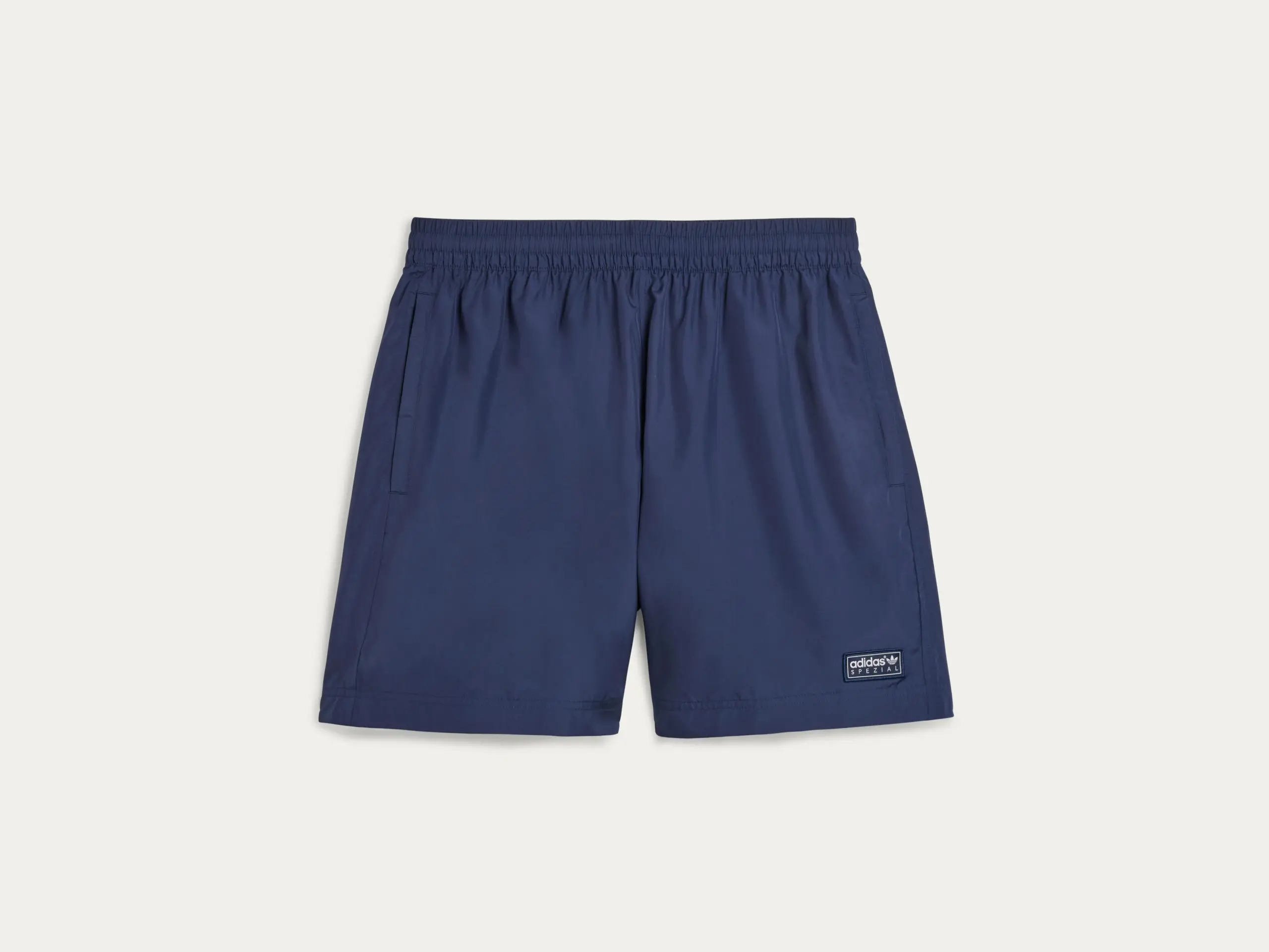 Новая коллекция Adidas SPZL S/S25 — это микс ваших любимых кроссовок