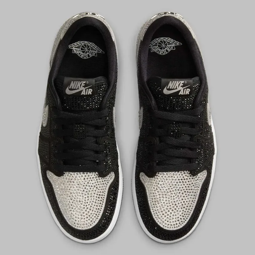 Swarovski и Jordan выпускают одни из самых роскошных Jordan 1 - AJ1 Low «Stealth»