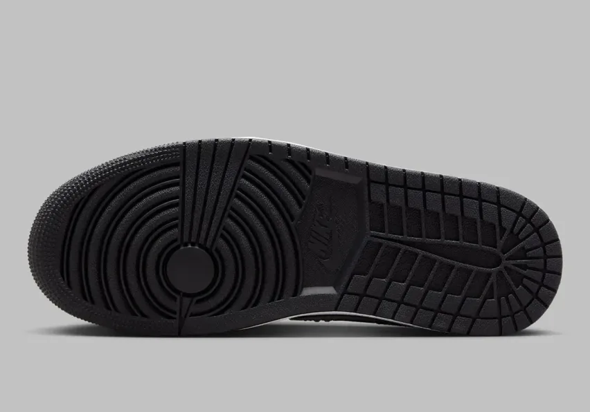 Swarovski и Jordan выпускают одни из самых роскошных Jordan 1 - AJ1 Low «Stealth»