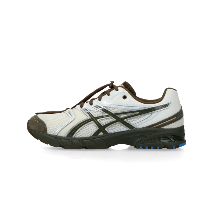 Temptation Vacation и Asics перенесут вас на побережье Австралии с новыми кроссовками Gel-DS Trainer 14 "Cream"