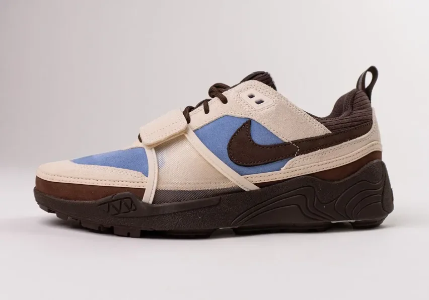 Трэвис Скотт и Nike выпускают новые кроссовки Zoom Field Jaxx в свежей расцветке «Leche Blue»