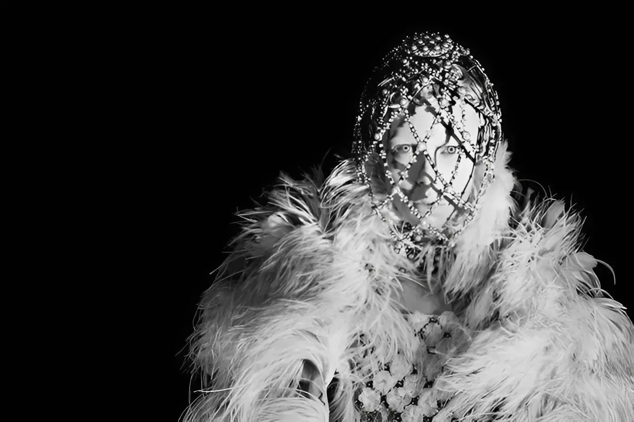 Часто задаваемые вопросы о кроссовках Alexander McQueen