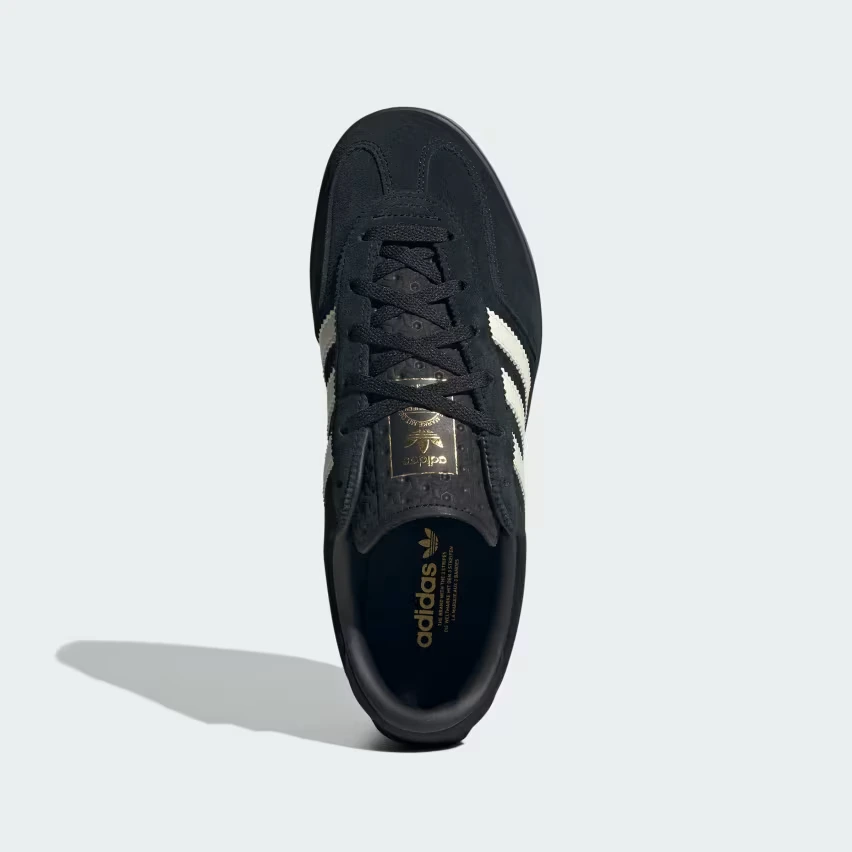 Adidas выводит кроссовки Gazelle на новый уровень, представив версию «Stack» в трёх цветовых решениях
