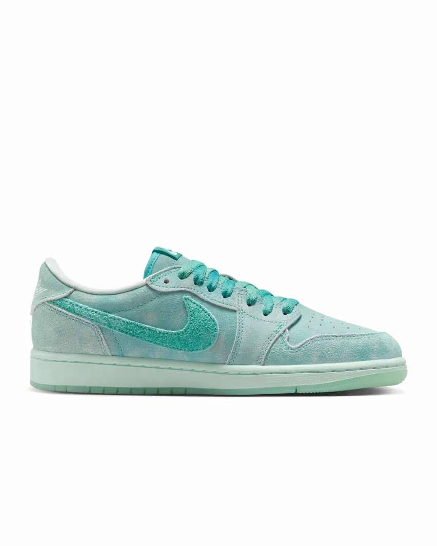В субботу, 14 июня, выходит летняя модель Air Jordan 1 Low OG «Washed Teal» в свежих пастельных тонах