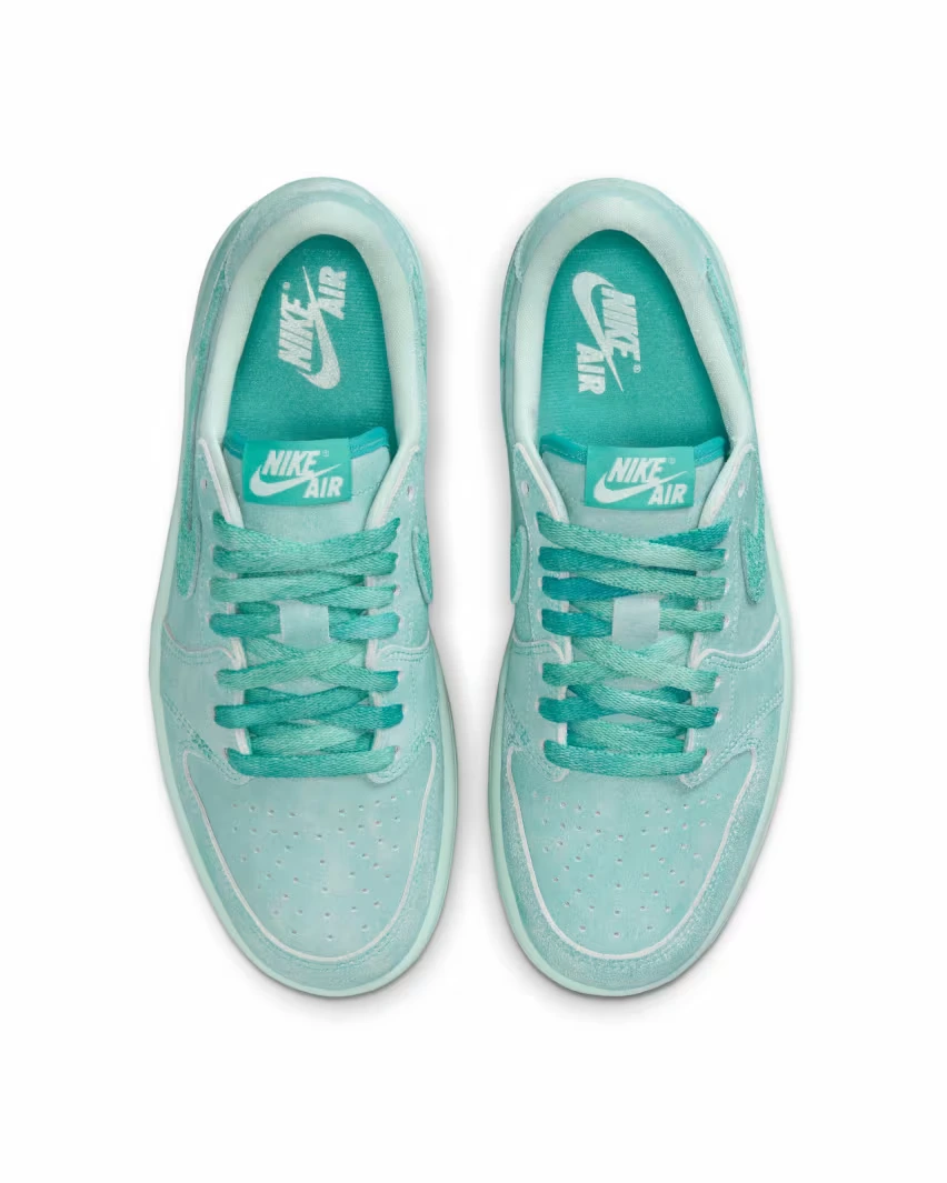 В субботу, 14 июня, выходит летняя модель Air Jordan 1 Low OG «Washed Teal» в свежих пастельных тонах