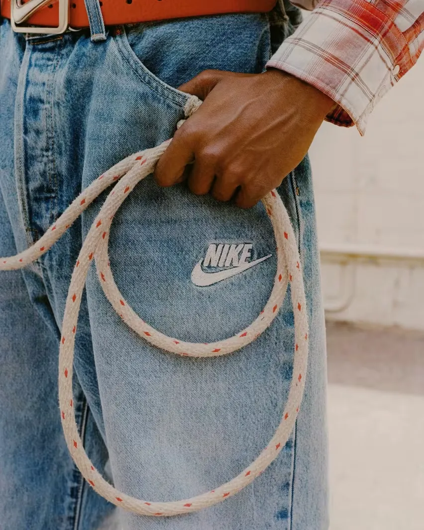 11 июля Levi's и Nike запускают новую коллекцию из трёх пар кроссовок Air Max 95