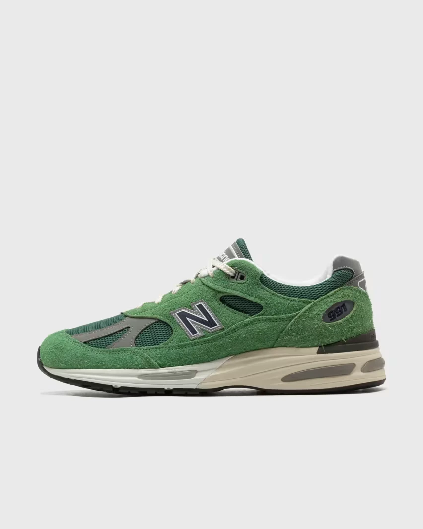В четверг, 19 июня выходит в продажу New Balance 991 Made in UK «Grounded Pastels» Pack в цветах Celestial Blue и Mineral Green