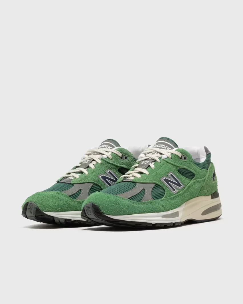 В четверг, 19 июня выходит в продажу New Balance 991 Made in UK «Grounded Pastels» Pack в цветах Celestial Blue и Mineral Green