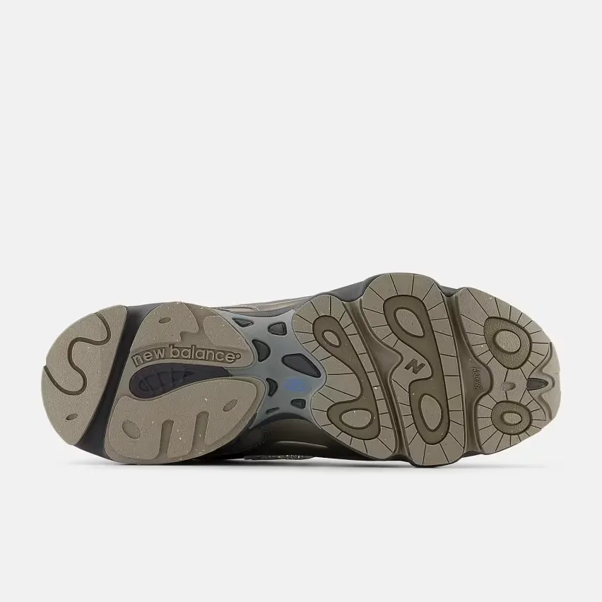 1 июля New Balance анонсирует расцветки «Desert Clay» и «Still Water» для NB 1000