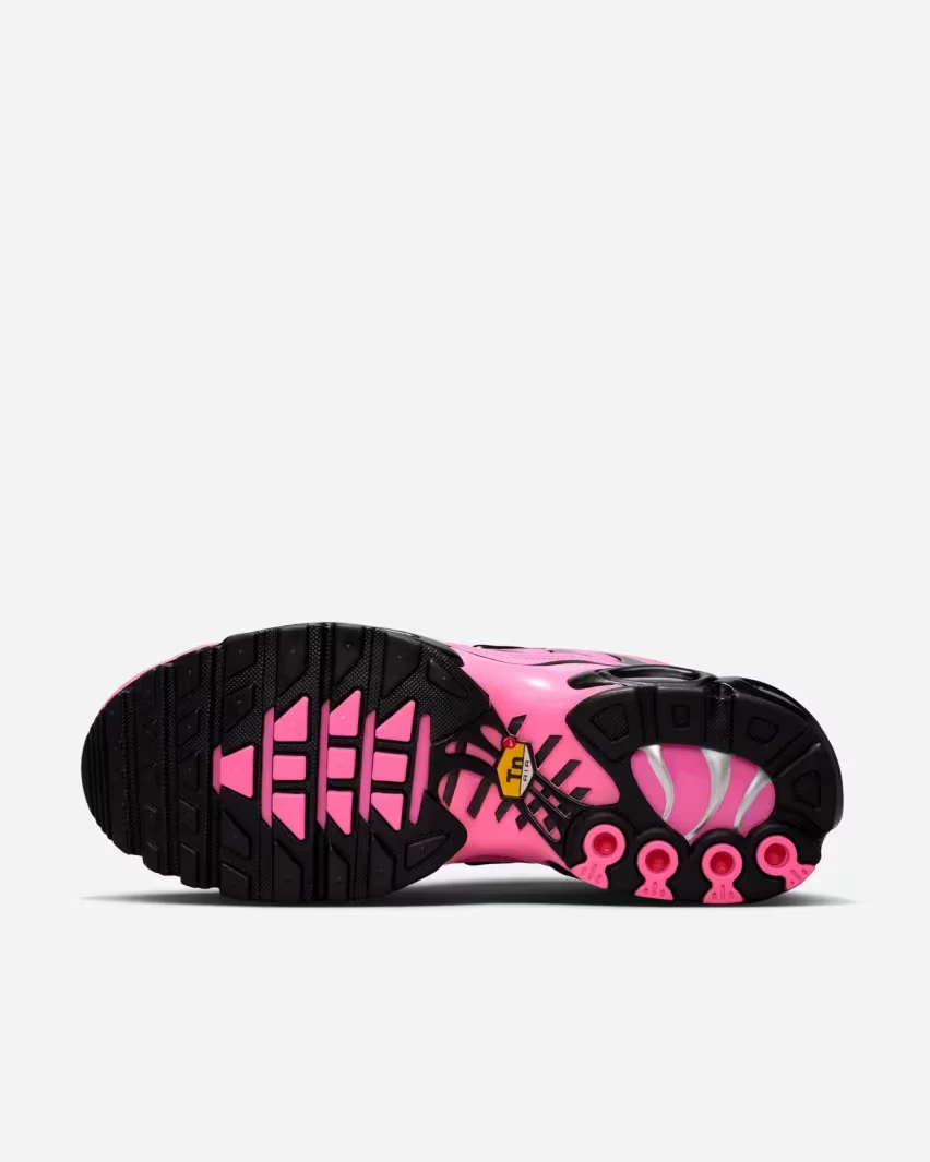 Ярко-розовые кроссовки Air Max Plus «Playful Pink» от Nike