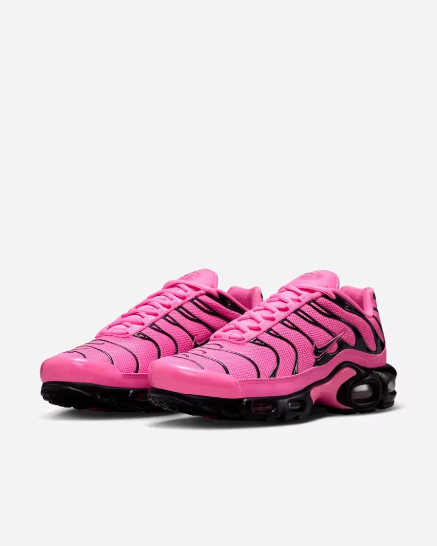 Ярко-розовые кроссовки Air Max Plus «Playful Pink» от Nike