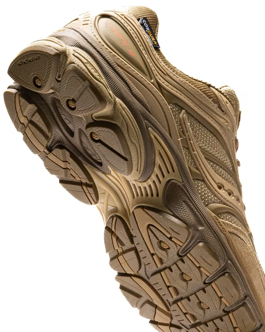Кроссовки ProGrid Omni 9 Armor «Desert» от Starcow и Saucony