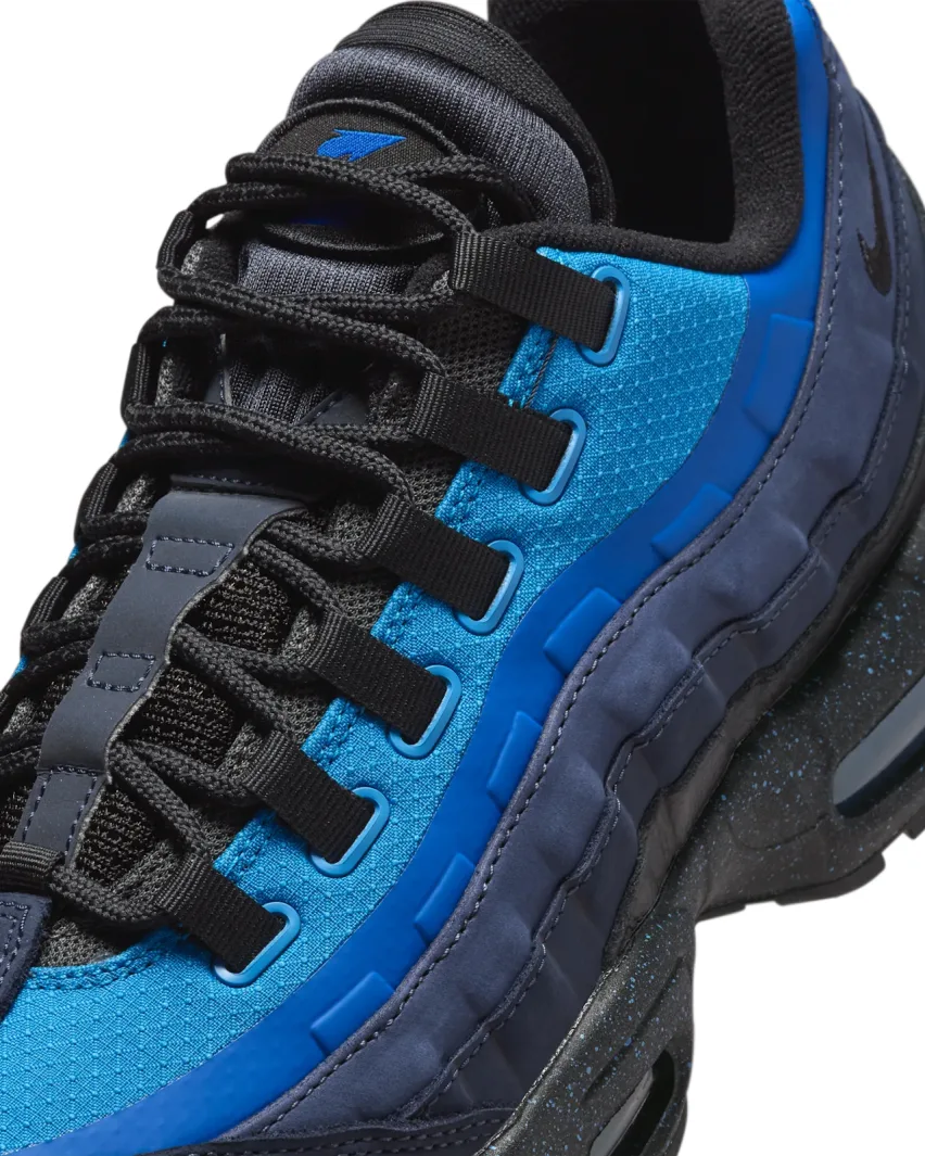 Stash и Nike выпустили обновлённые модели Air Max 95 и Air Force 1