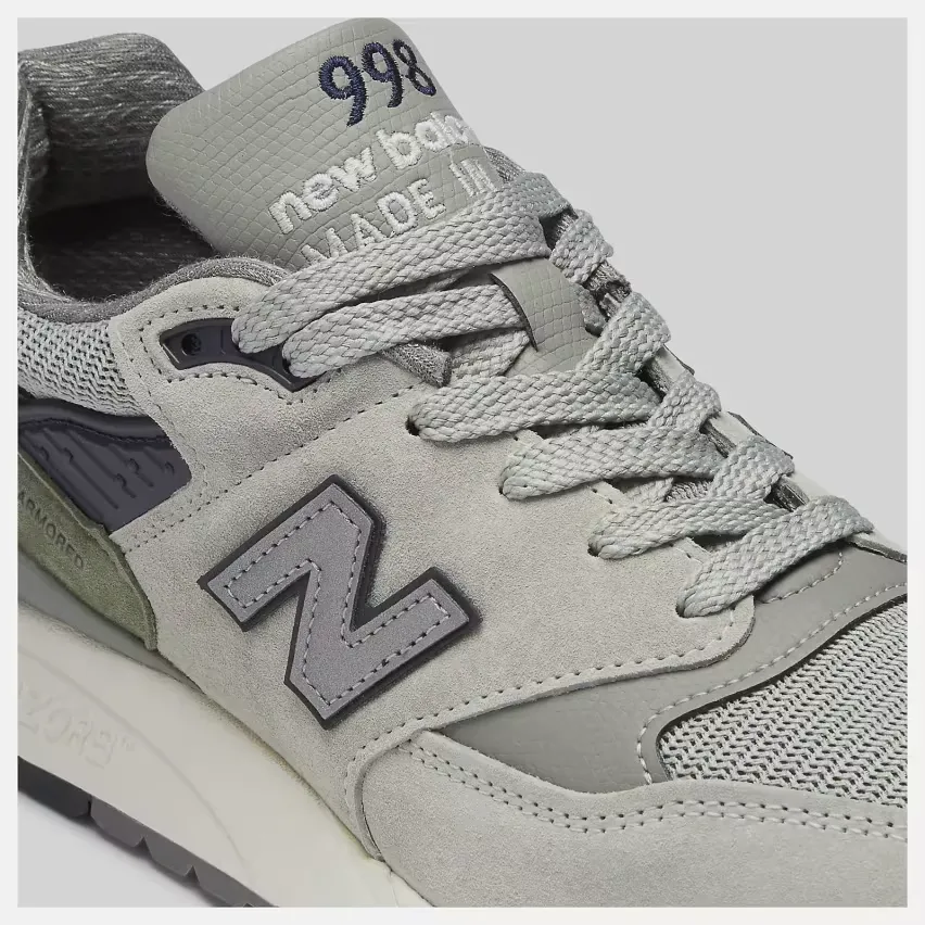 Модель Made In USA 998 «Grey» от WTAPS и New Balance