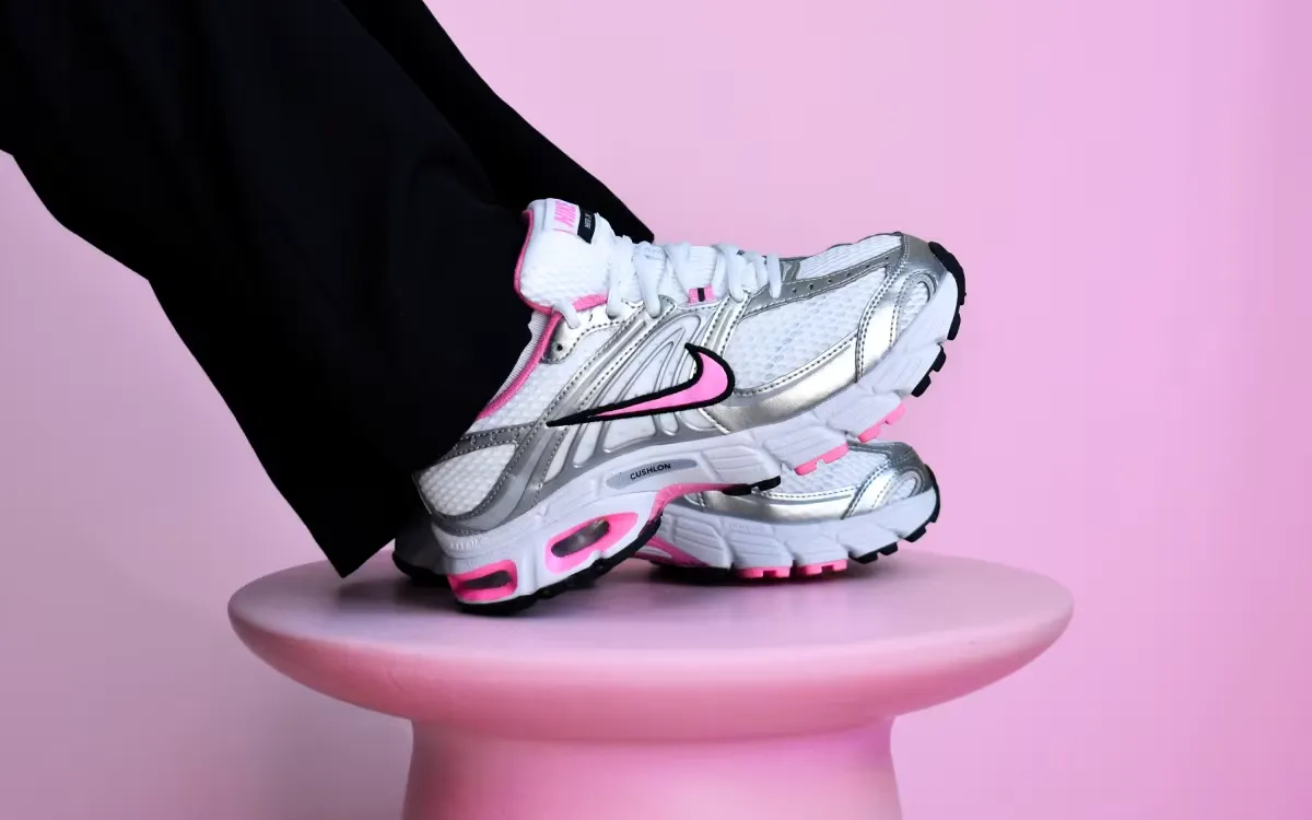 Nike Air Max Moto 2K Wmns «Pink Spell»