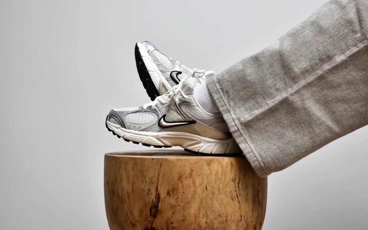 Nike V5 RNR Wmns "Summit White"