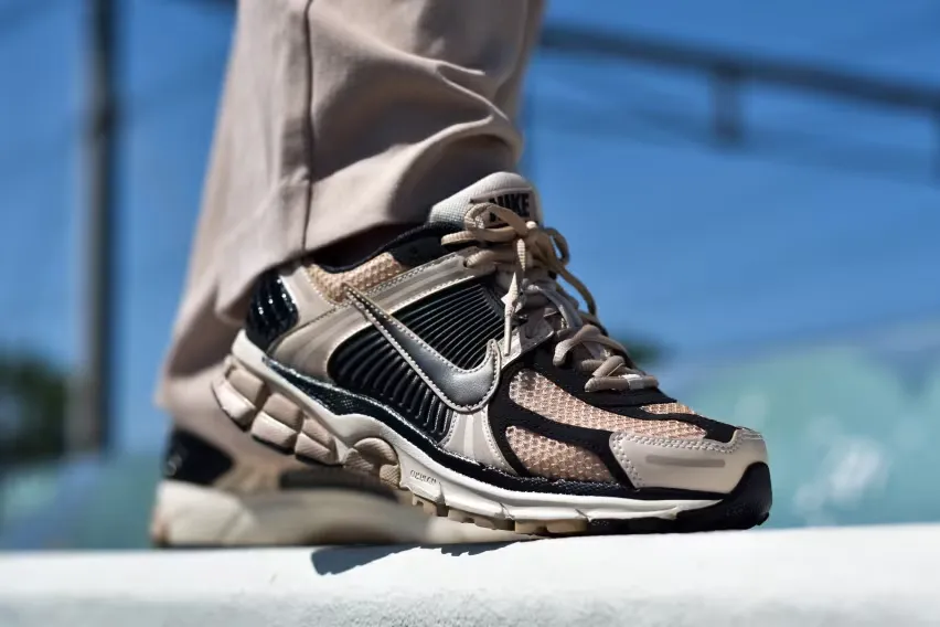 Новый маст-хэв? Обратите внимание на Nike Zoom Vomero 5 Wmns "Sanddrift"
