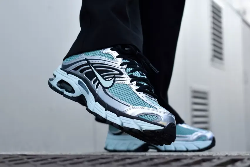 Nike выпускает Air Max Moto 2K в свежей расцветке «Green Haze»