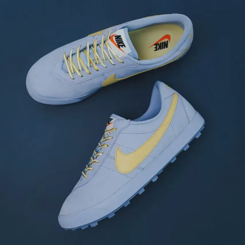 25 июля, в пятницу, Nike выпустит Astrograbber в цветах «Aluminium» и «Soft Yellow»