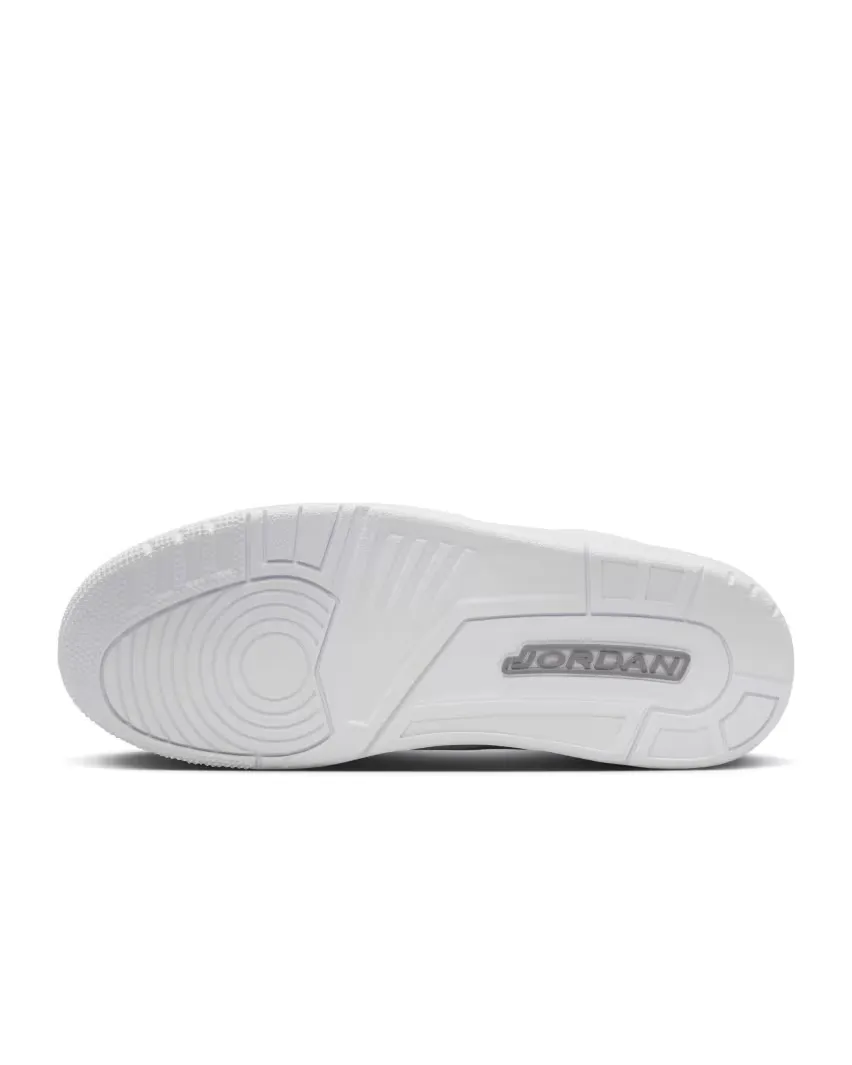Сегодня, 5 июля, кроссовки Air Jordan 3 Retro «Pure Money» вернулись в продажу