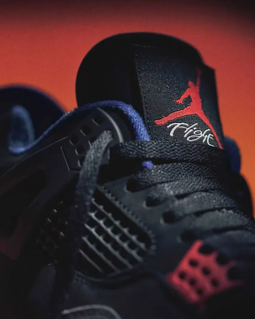 В эту субботу, 26 июля, в продажу поступят кроссовки Air Jordan 4 «Rare Air»