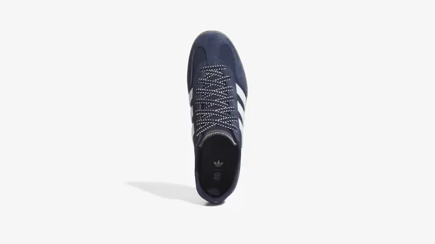 CLOT и Adidas добавили красивый бисерный мотив к двум расцветкам кроссовок Gazelle