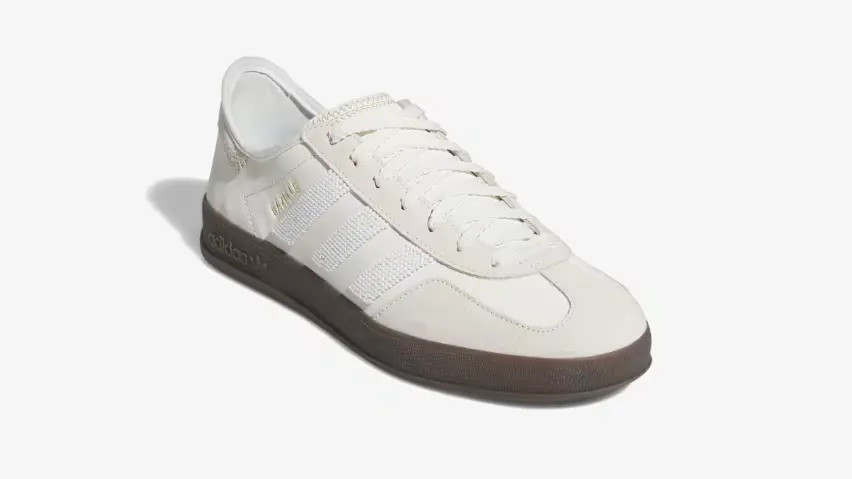 CLOT и Adidas добавили красивый бисерный мотив к двум расцветкам кроссовок Gazelle