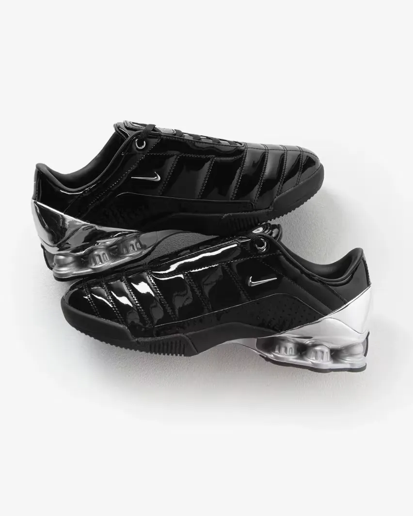 12 июля MAHA подарит Nike Total 90 футуристический апгрейд Shox