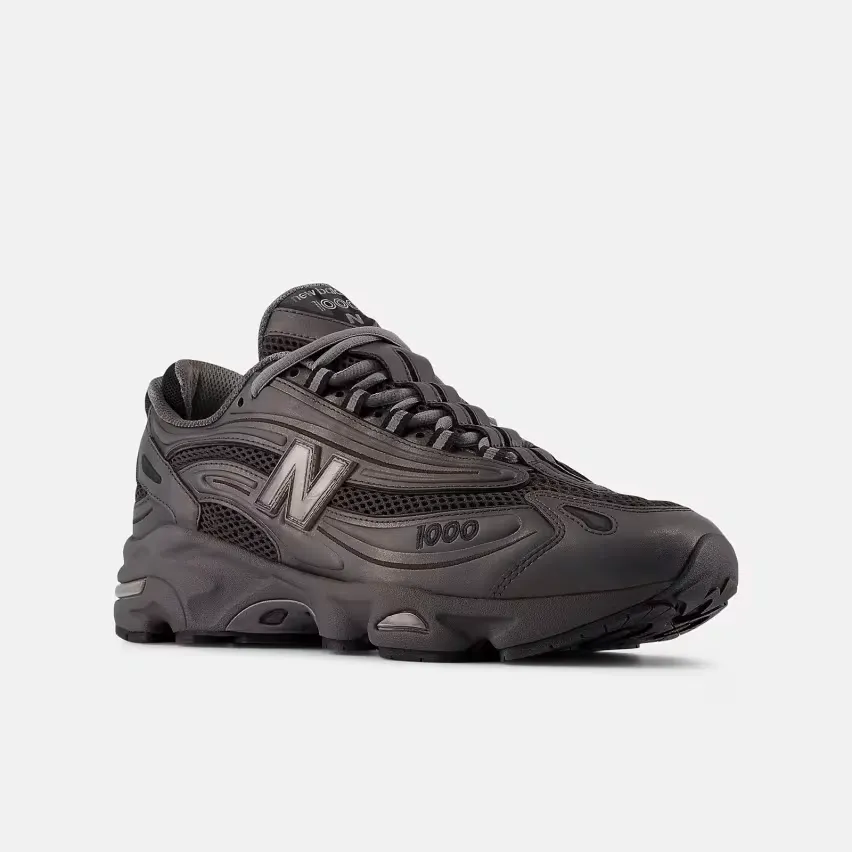 1 августа кроссовки New Balance 1000 вернутся в двух футуристических расцветках