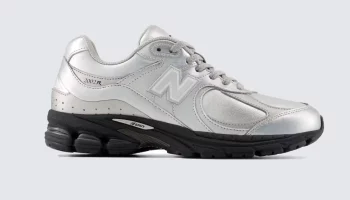 New Balance 2002R «Silver Metallic»