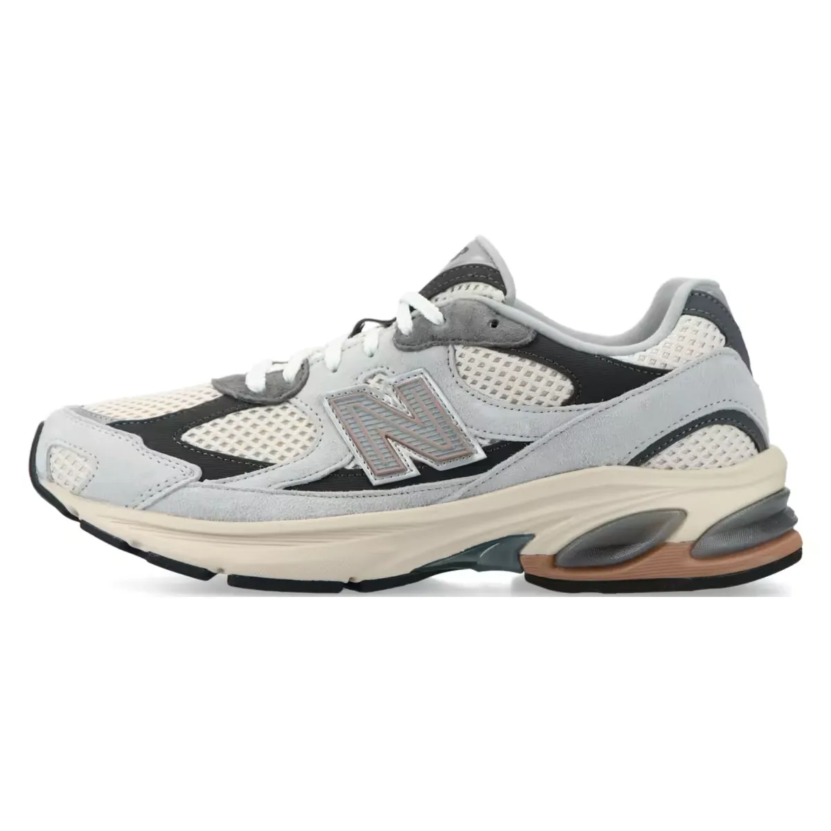 20 августа New Balance представит модель 2010 в цветах «Black» и «Cream Grey»