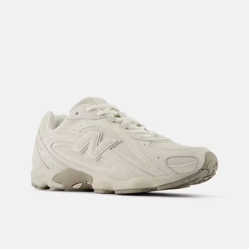 New Balance выпускает новые кроссовки 204L в двух чистых расцветках