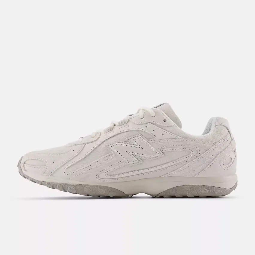 New Balance выпускает новые кроссовки 204L в двух чистых расцветках