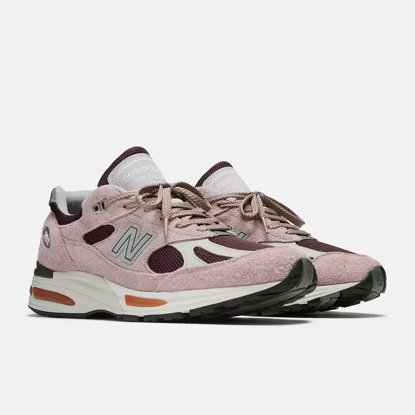 Милые, мягкие и стильные: 31 июля модель New Balance 991 Made in UK будет представлена в двух расцветках «Grape Sorbet»