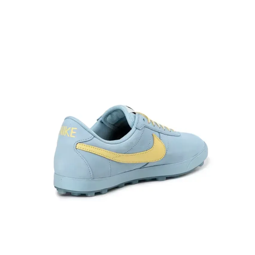 25 июля, в пятницу, Nike выпустит Astrograbber в цветах «Aluminium» и «Soft Yellow»