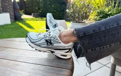 New Balance 740 «Sea Salt Black»