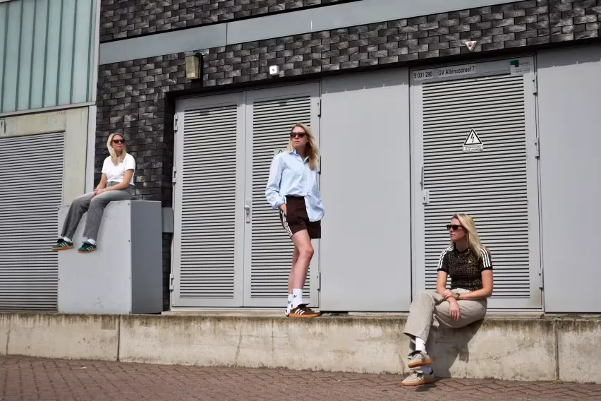 Комплект Adidas Handball Spezial LT, который вам нужен