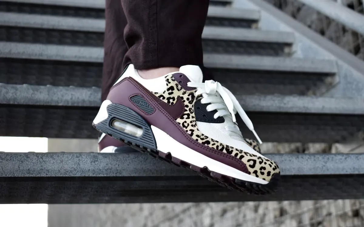Nike Air Max 90 «Deep Burgundy Leopard»
